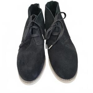 COLE HAAN Ladies Black Suede Chukka Boot Comfort Lace Up LightweightSize 8Cond